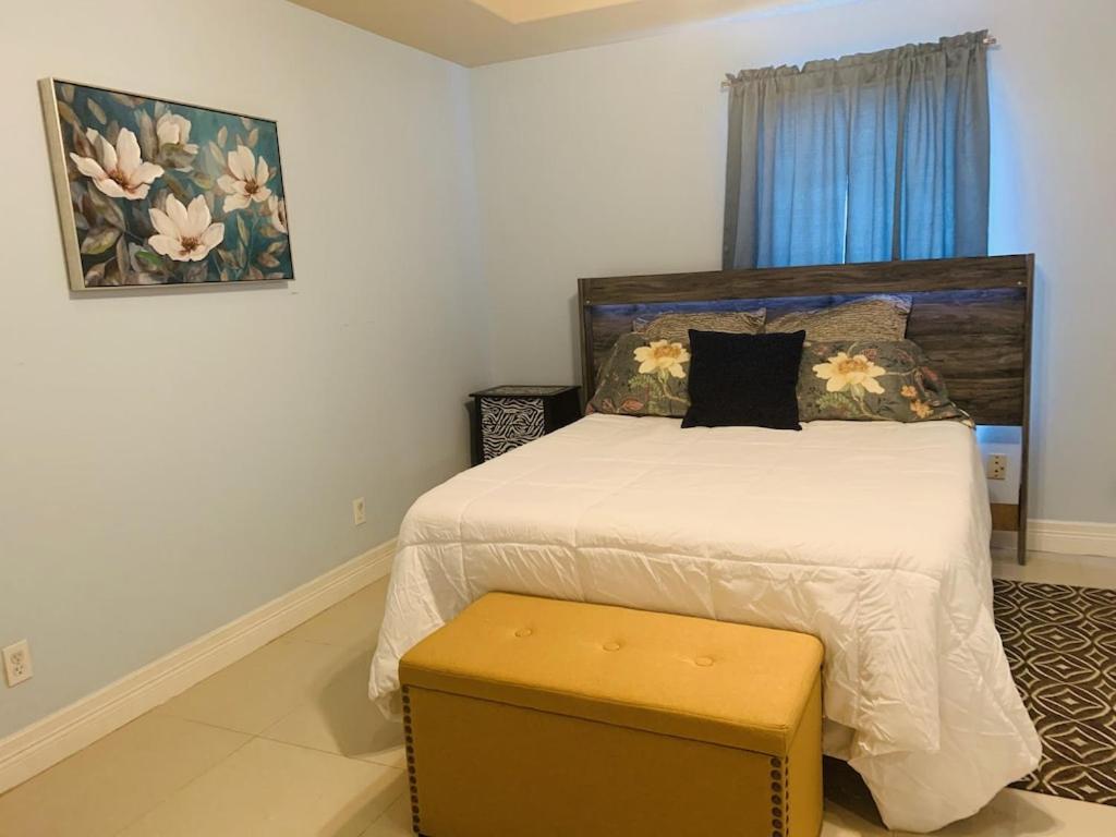 Brownsville Comfort 2 Bedroom 1 Bath , Spacious Kitchen And Outdoor Home Exteriör bild