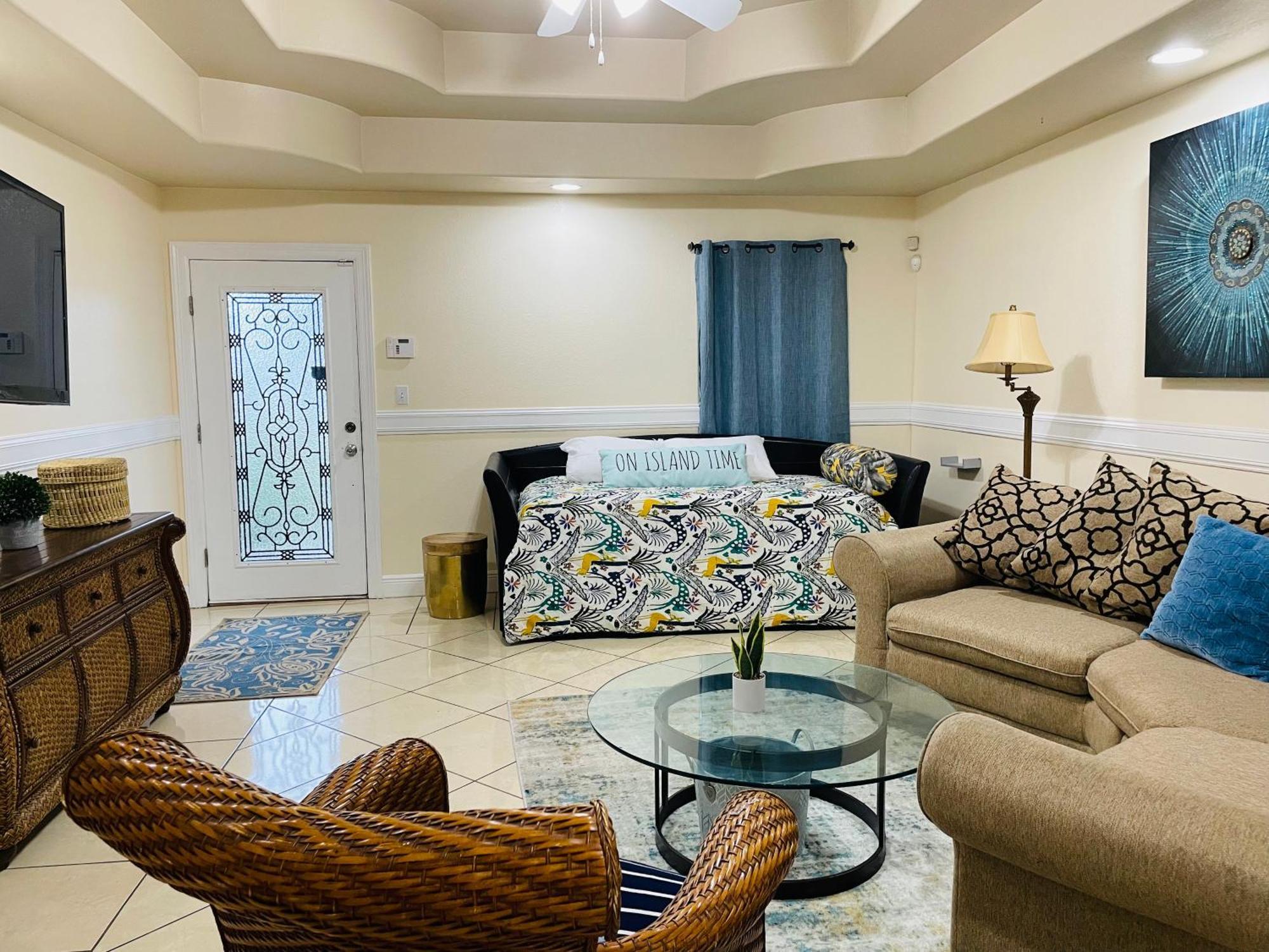 Brownsville Comfort 2 Bedroom 1 Bath , Spacious Kitchen And Outdoor Home Exteriör bild